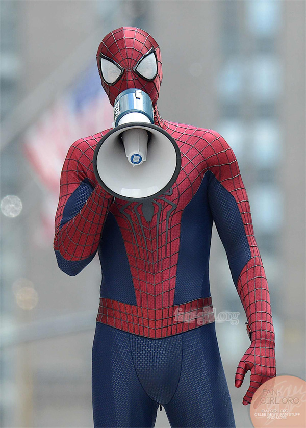 the-amazing-spider-man-2-set-photos-with-a-suited-up-rhino