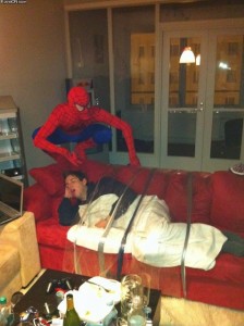 cosplay-spiderman-frat-prankster